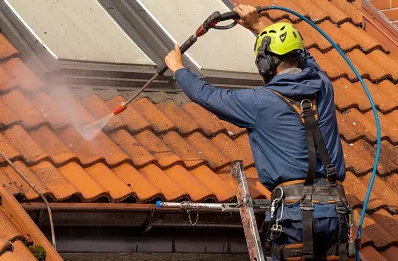 Démoussage et hydrofuge de toiture à Thoury-Férottes